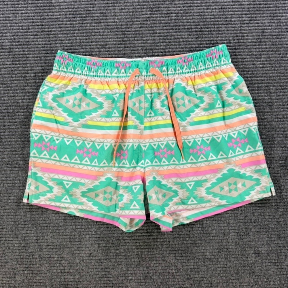 Chubbies Teal Pink Geometric Tribal Print Swim Trunks Men Medium Outdoor Bottoms